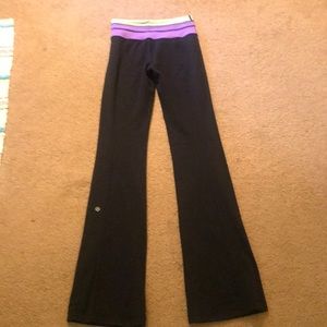 Lululemon reversible Black pants/leggings- SZ 2
